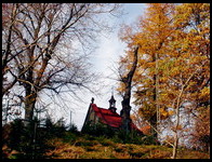 Kaplica na cmentarzu parafialnym na wzgórzu Stróżnica